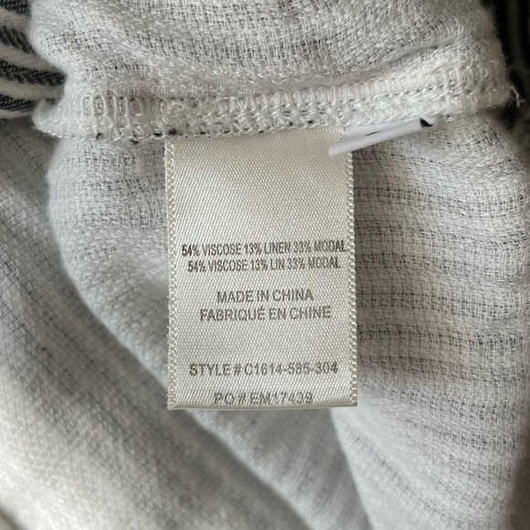 Cloth & Stone Women's Striped Lace Up Back Long Sleeve Blouse - Picture 8 of 8